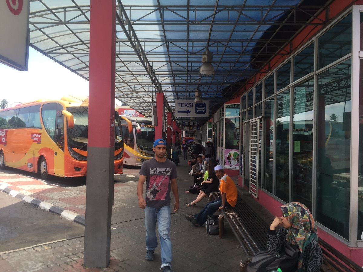 Segamat bus terminal Platform