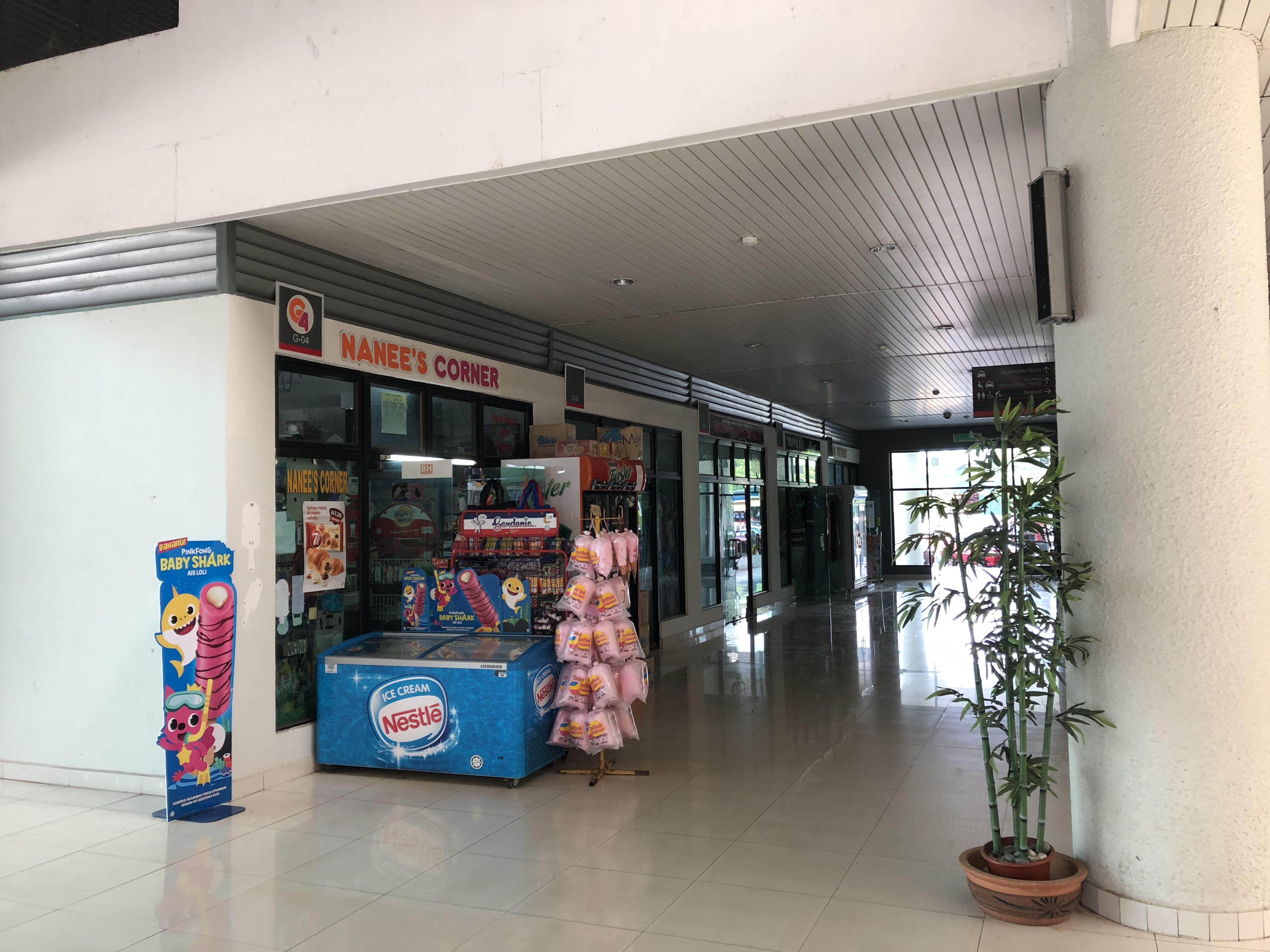 Jengka Sentral stores